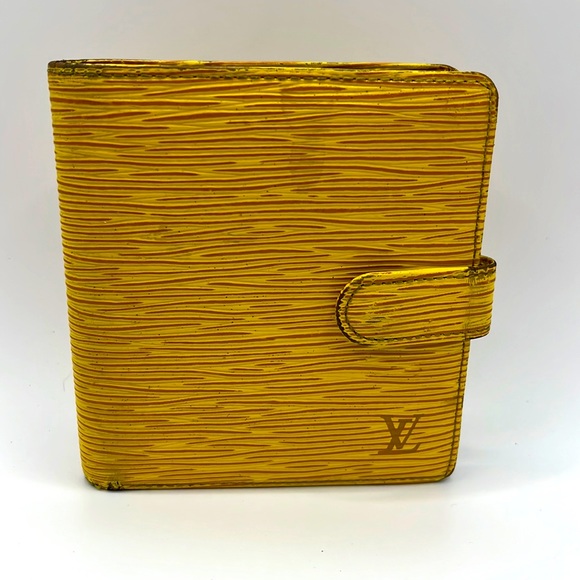 Louis Vuitton Epi Leather Porte Billes Compact Wallet - Picture 1 of 14